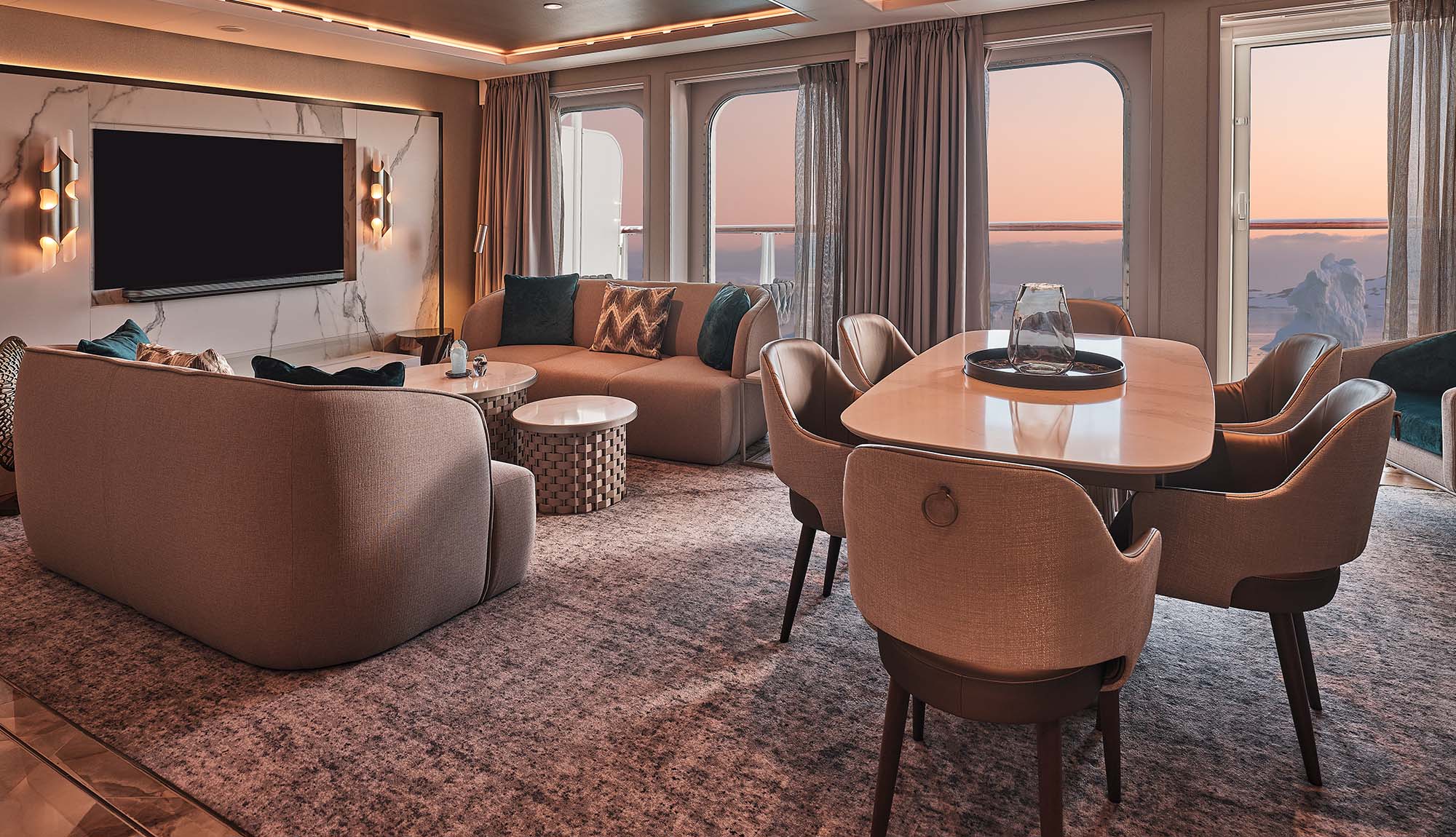 Silversea Silver Endeavour Grand Suite