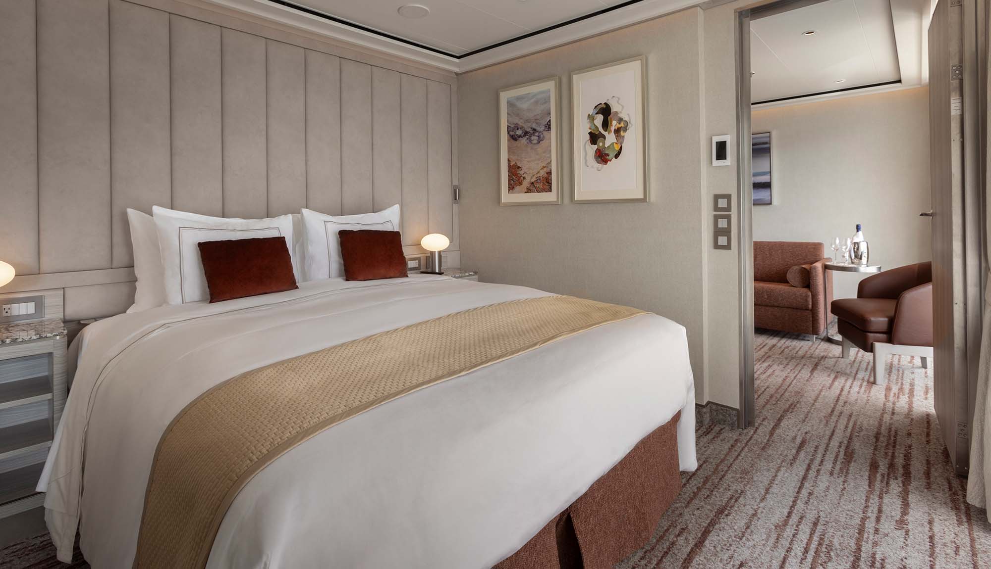 Silversea Silver Nova Signature Suite whirlpool