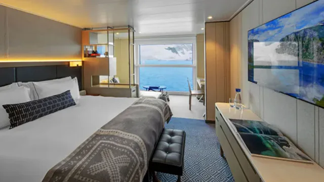Viking Expedition Octantis Polaris Nordic Penthouse