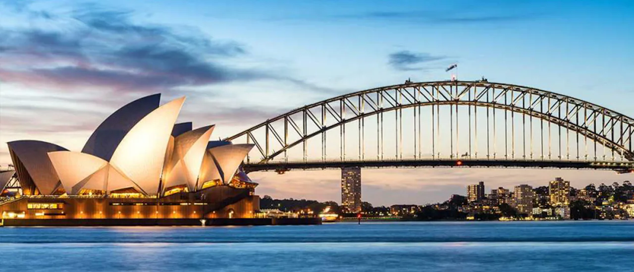Sydney Opera House & Harbour Bridge