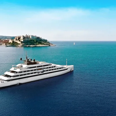 Emerald Azzurra