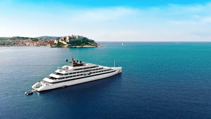 Emerald Azzurra