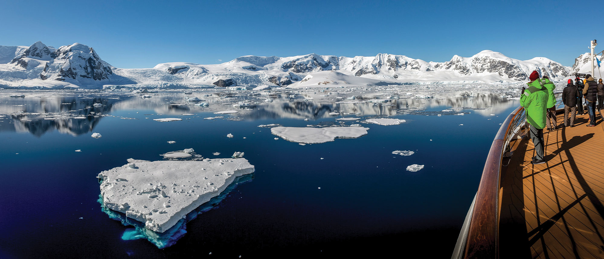 Clear view and scenery from the Observation Deck