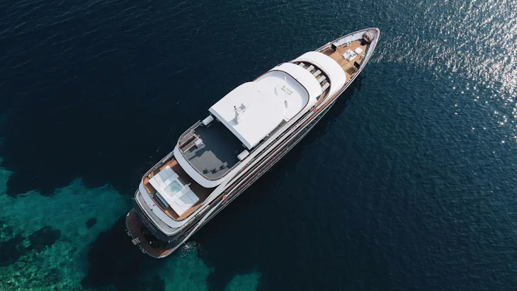 APT Lady Eleganza Yacht
