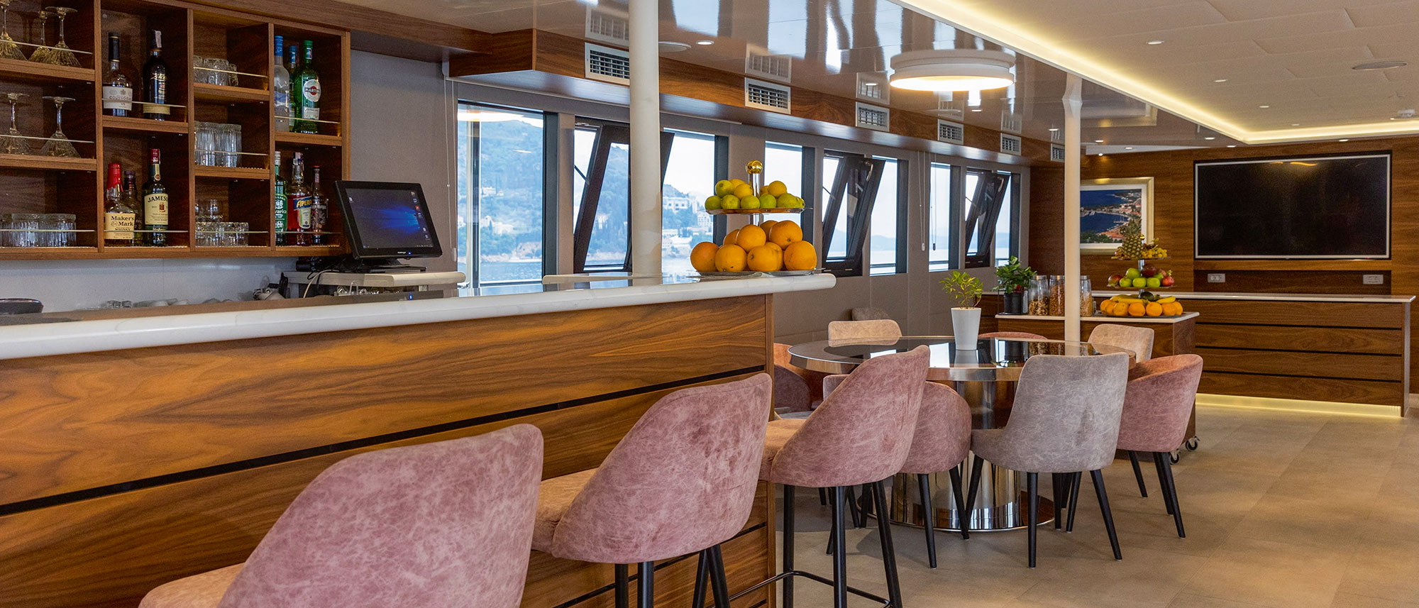The bar onboard APT's Lady Eleganza