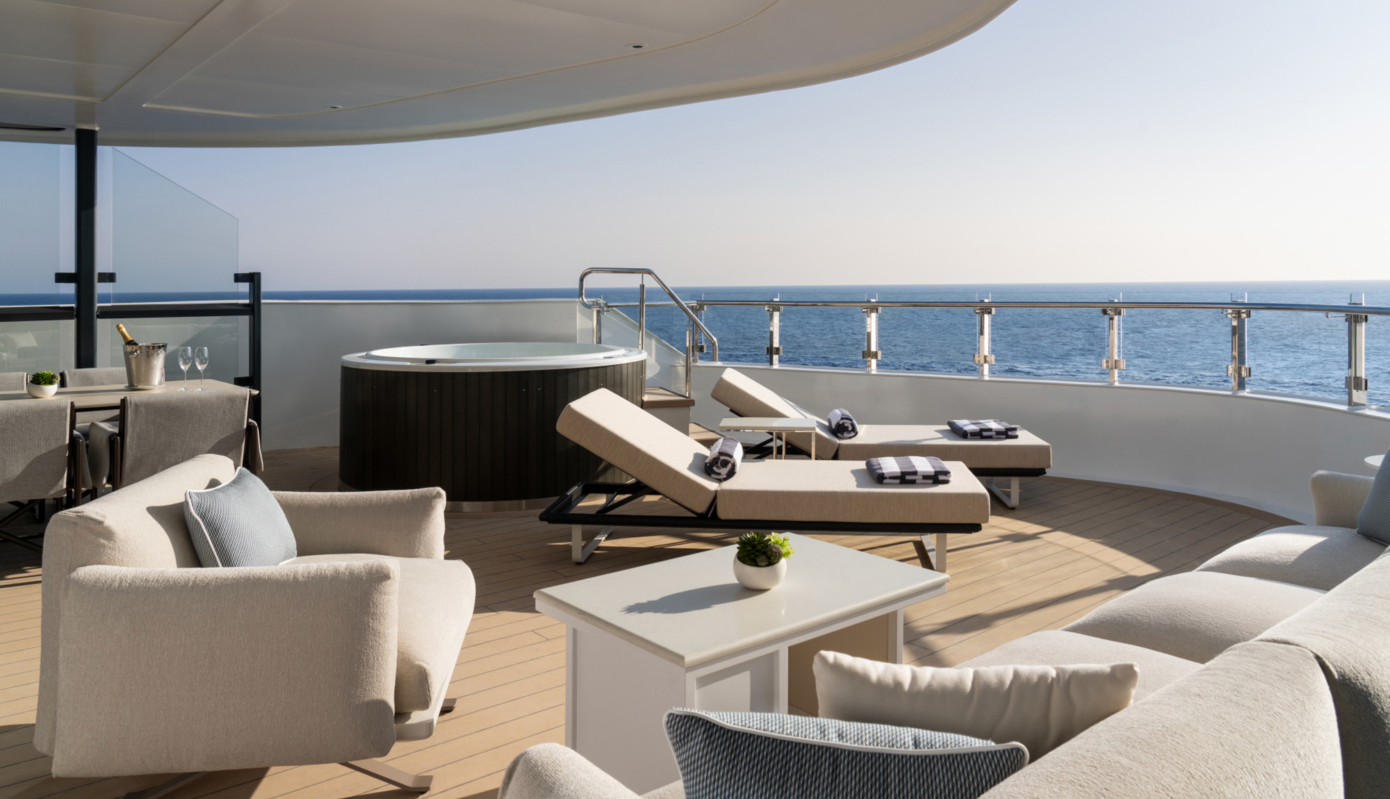 Ritz Carlton Yacht Collection - Ilma- Owner's Suite