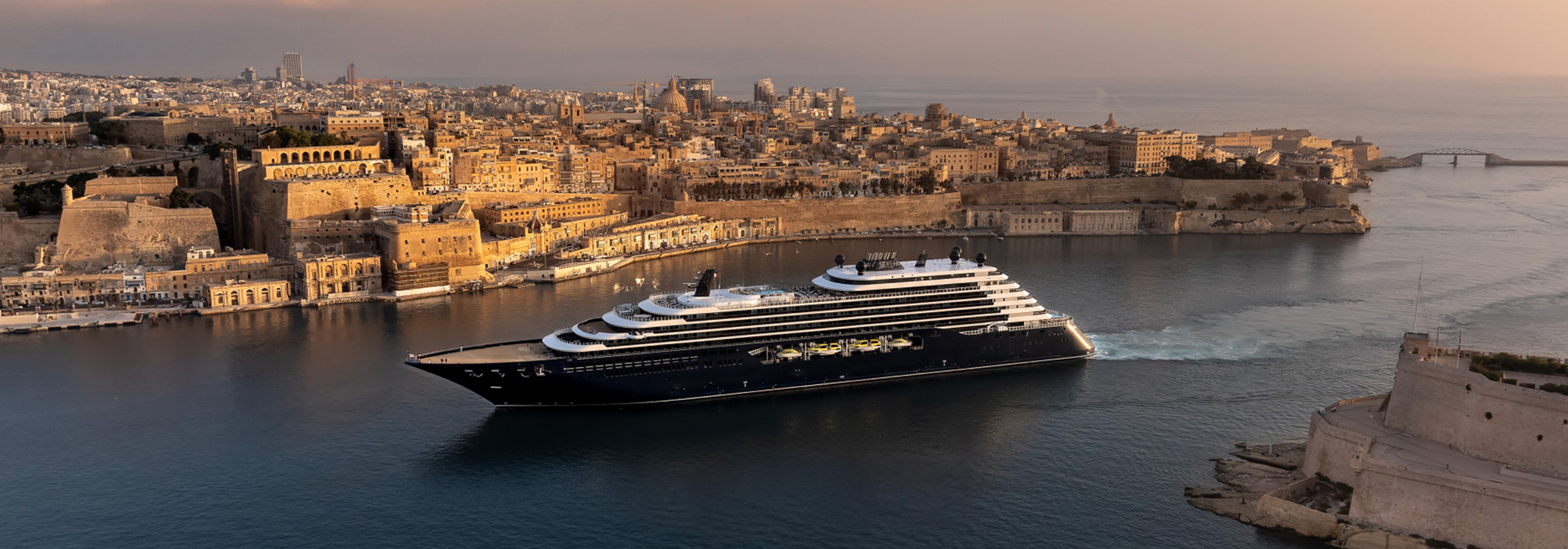 Ritz-Carlton Yacht Collection - Ilma