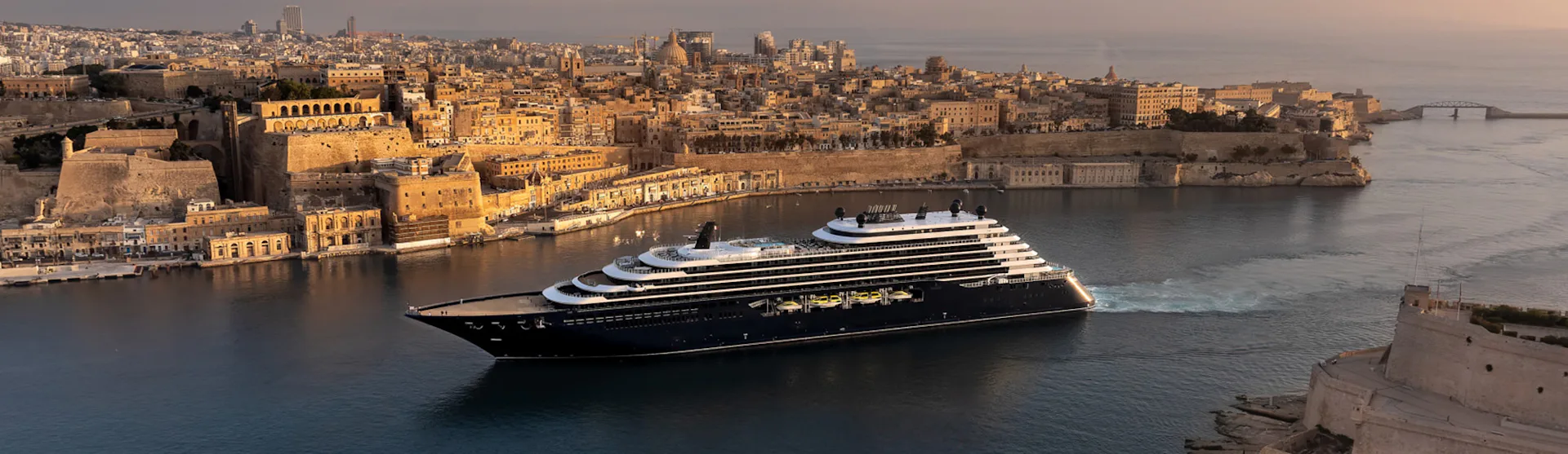 Ritz-Carlton Yacht Collection - Ilma