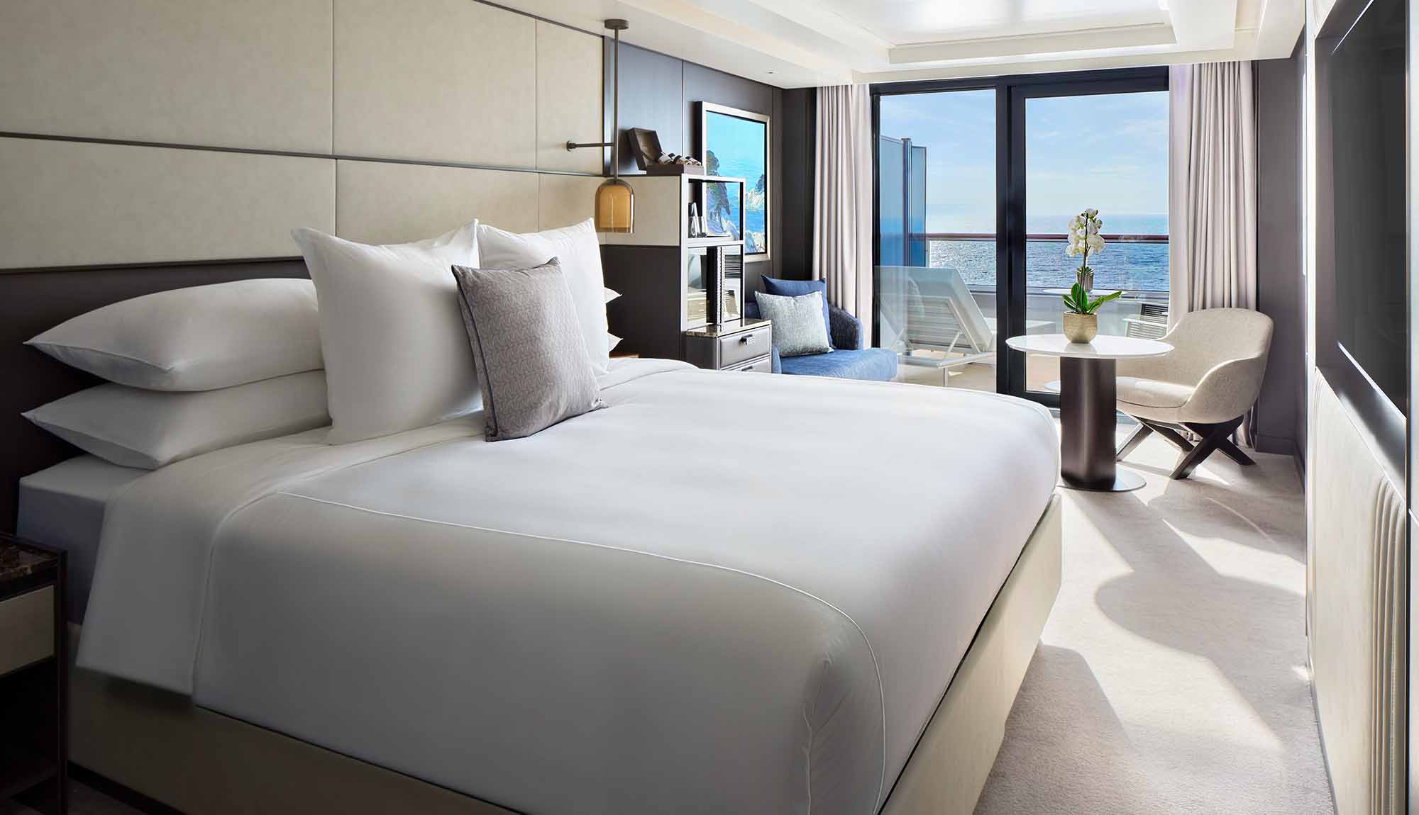Ritz-Carlton Yacht Collection - Luminara - Terrace Suite