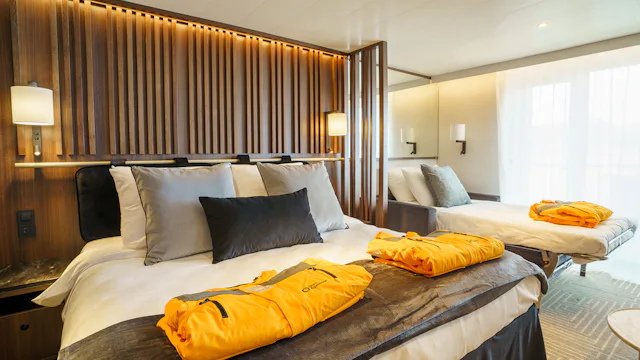 Quark Expeditions - Ultramarine - Deluxe Balcony Suite