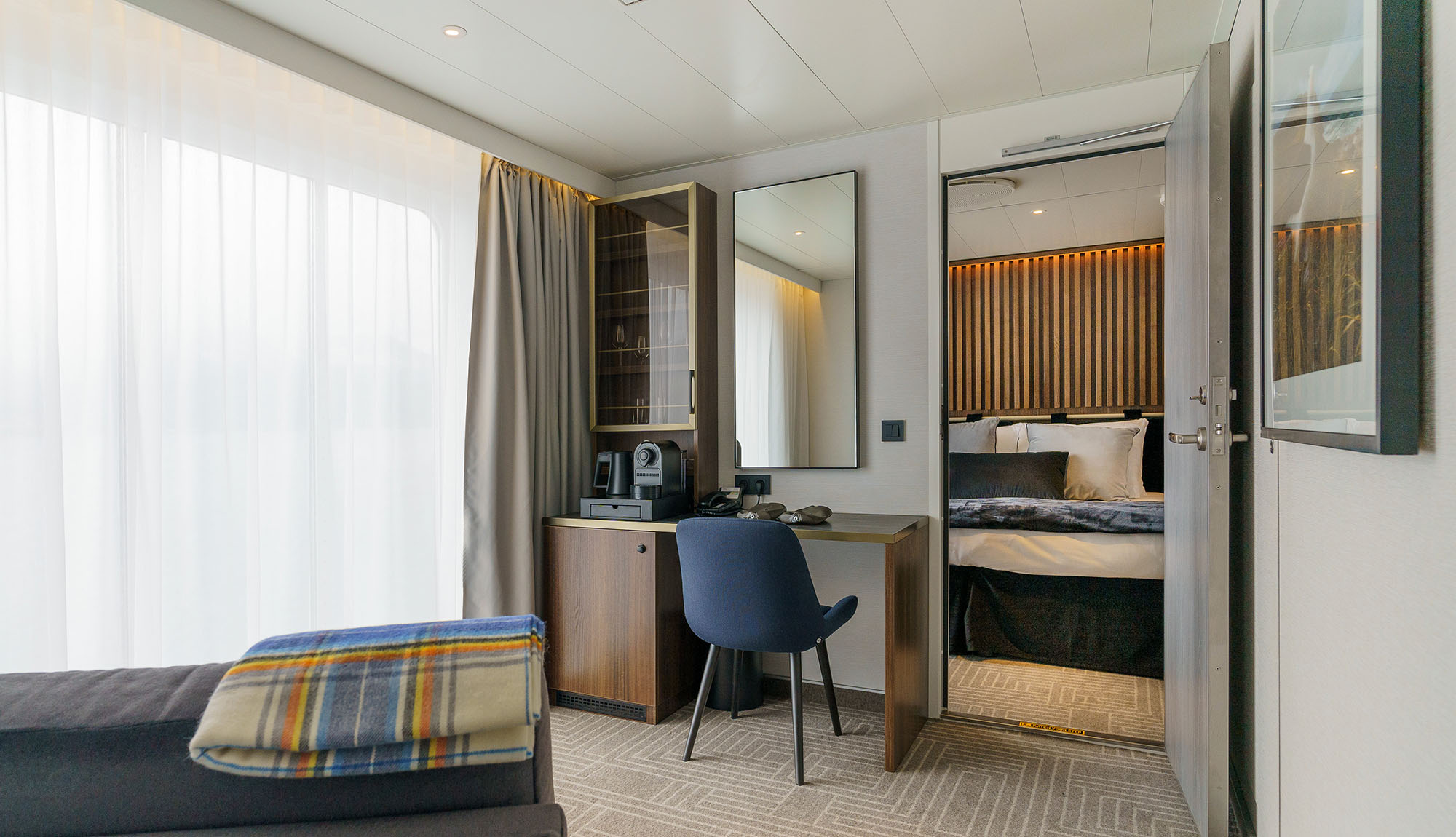 Quark Expeditions - Ultramarine - Owner's Suite