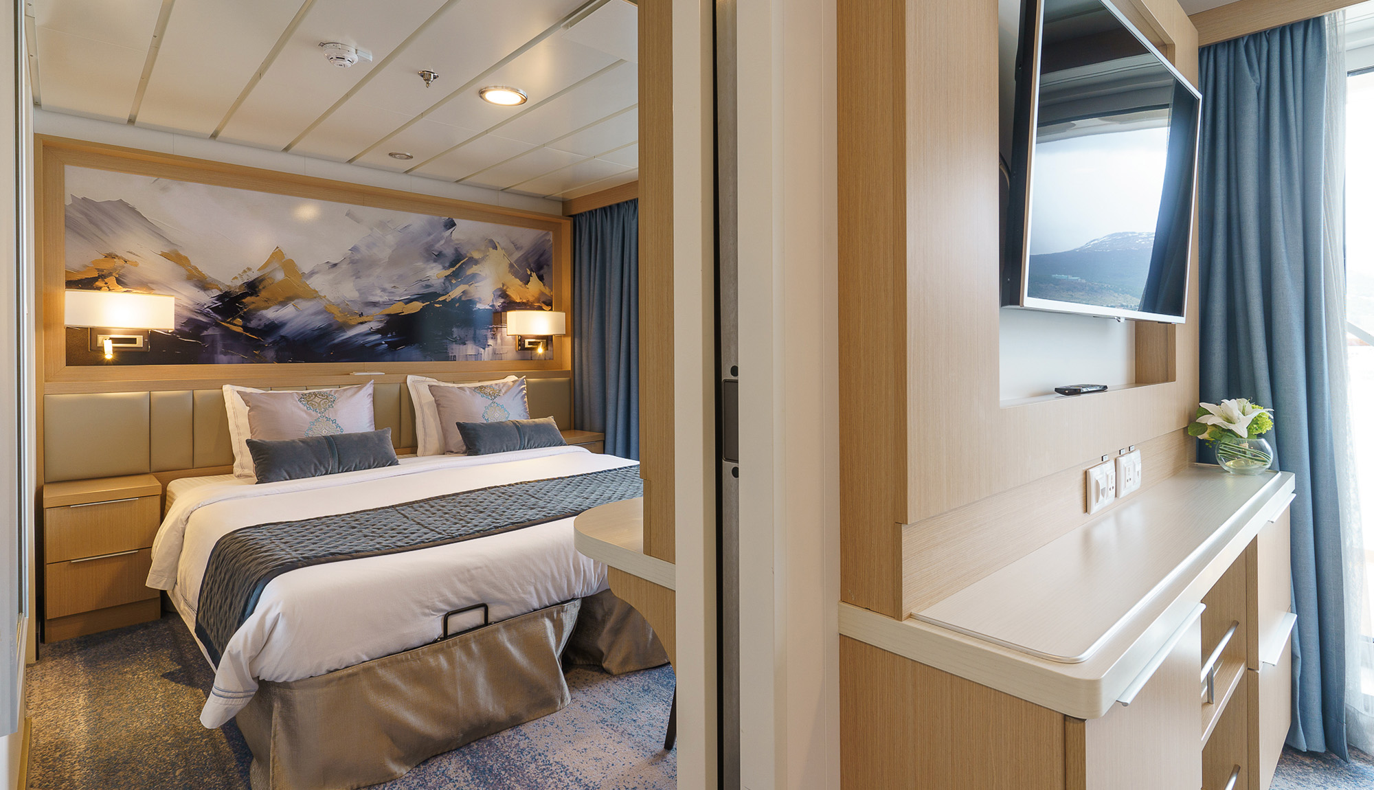 Quark Expeditions - Ocean Explorer - Penthouse Suite