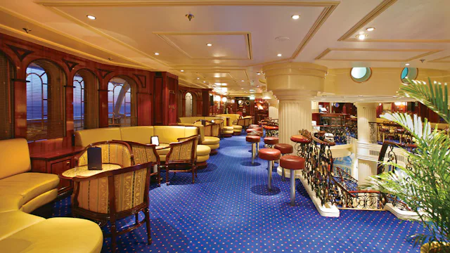 Royal Clipper Lounge