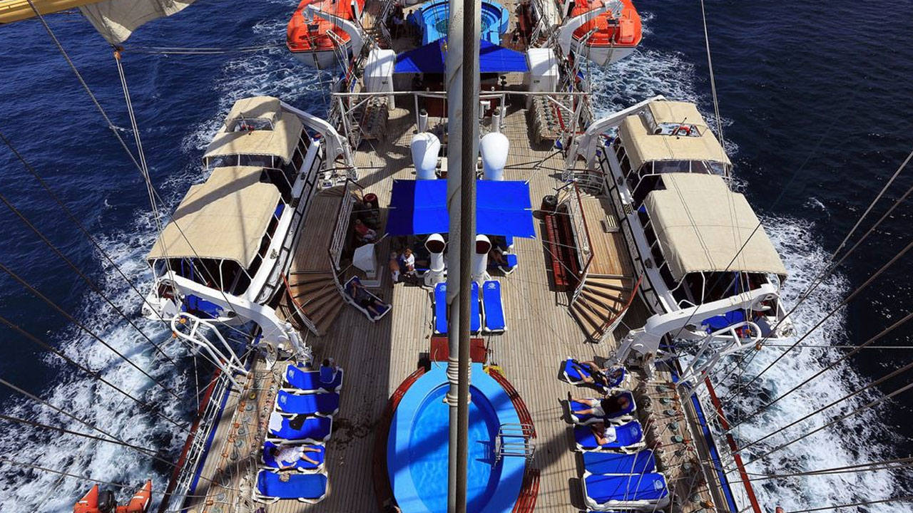 Star Clipper Sun Deck