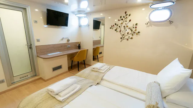 Riviera Travel - Adriatic Sun - Category B cabin