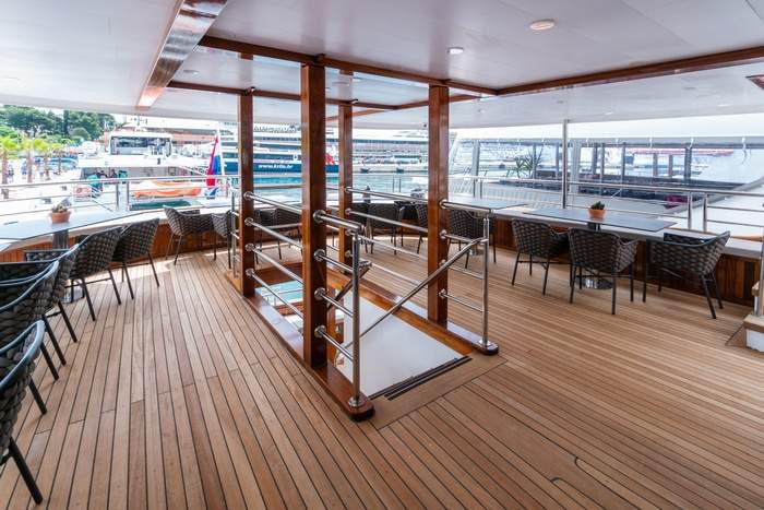 Riviera Travel - Adriatic Sky - Al Fresco Lounge