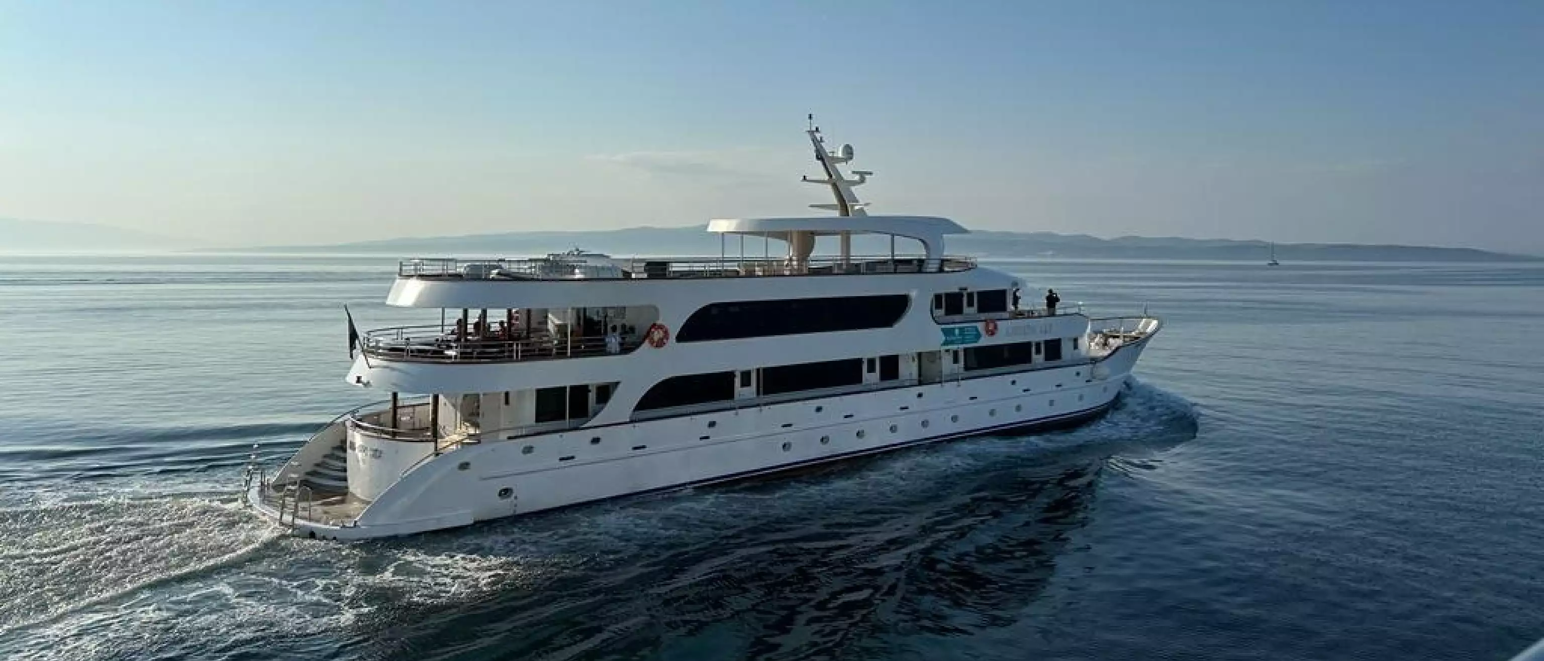 Riviera Travel - Adriatic Sky - Yacht exterior