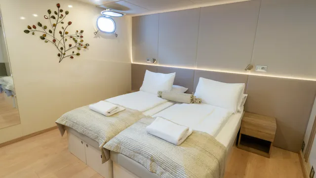 Riviera Travel - Adriatic Sky - Category B cabin