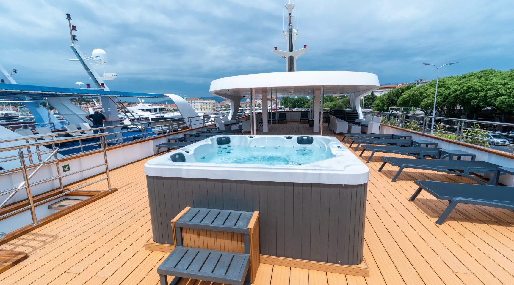 Riviera Travel - Adriatic Sky - Sun Deck