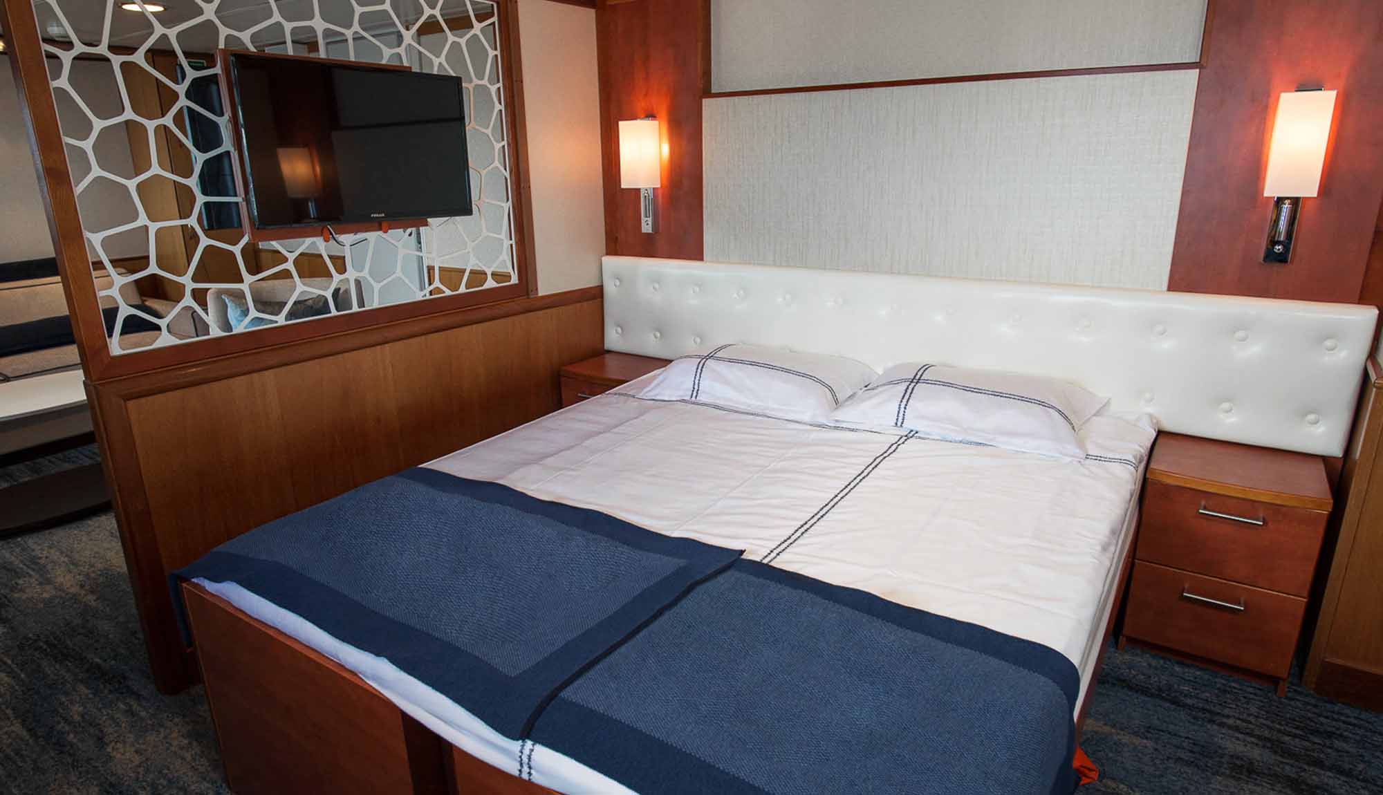 G Adventures Expedition - Suite