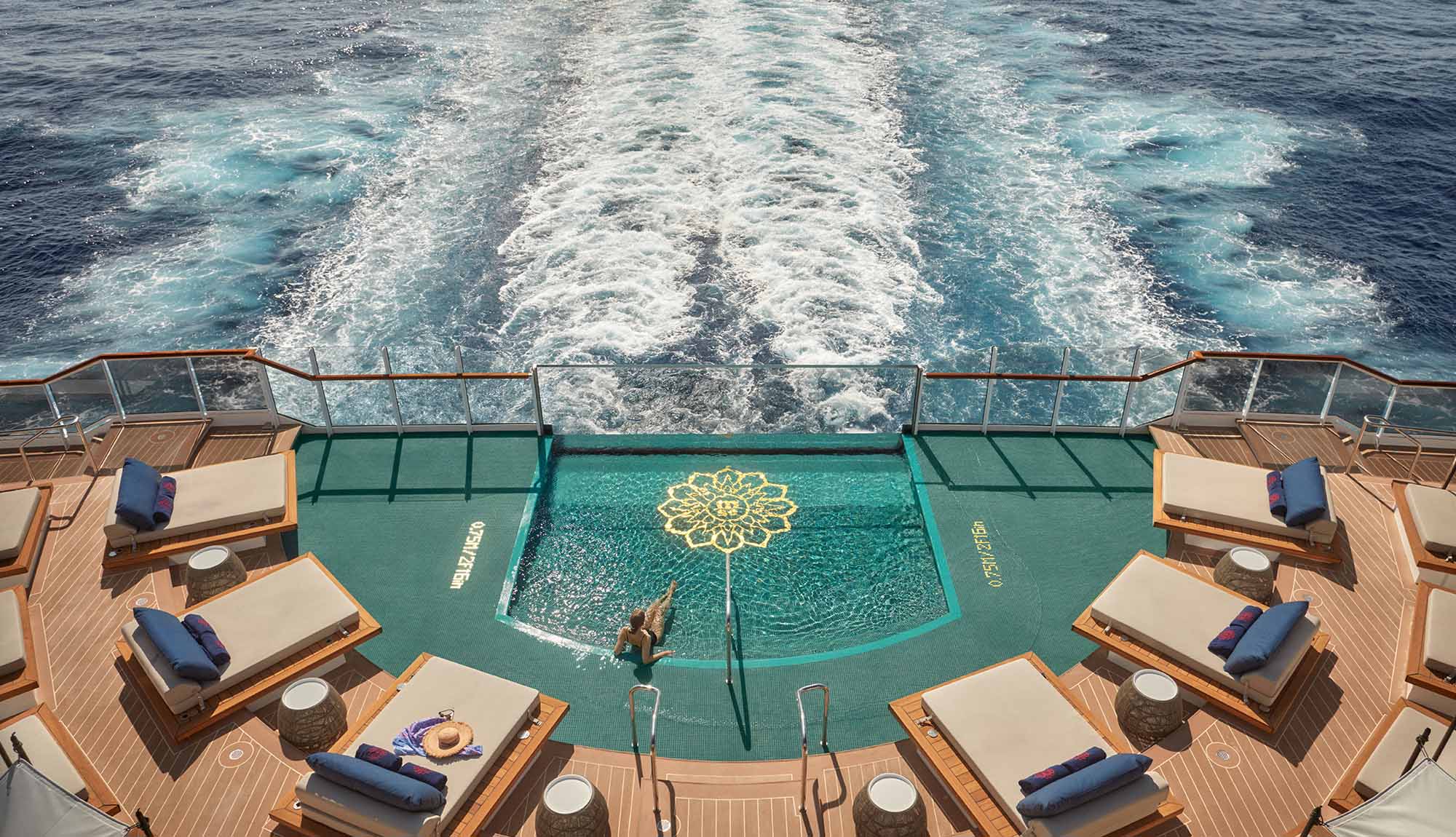 EXPLORA I Aft Infinity Pool