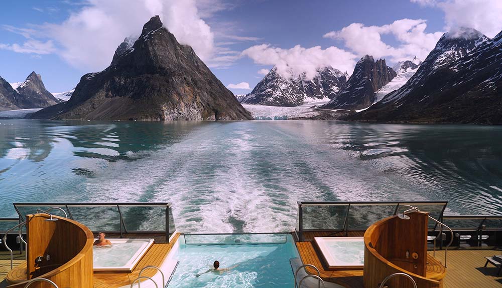 Seabourn Venture - Infinity aft pool in Greenland
