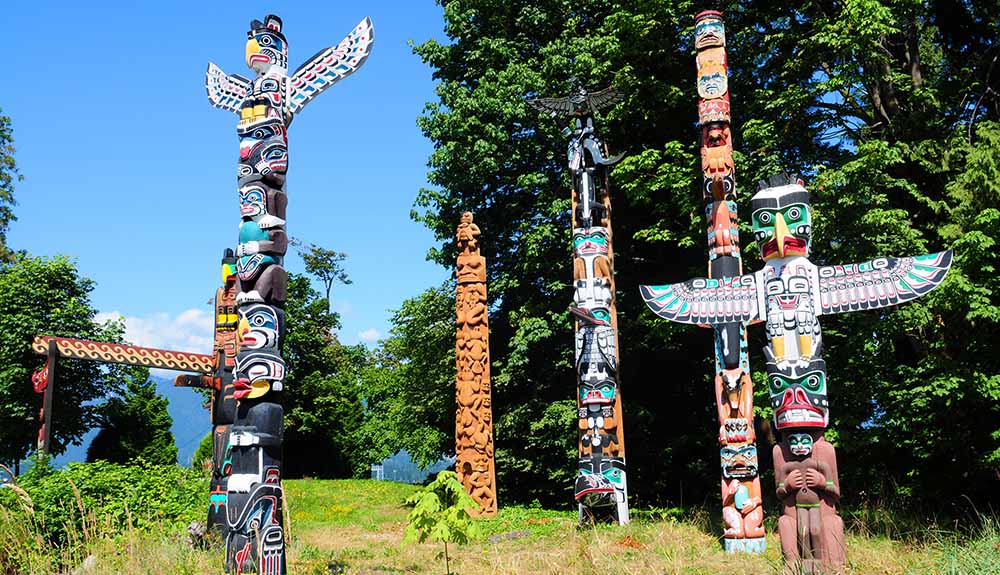 Vancouver's Stanley Park totem poles